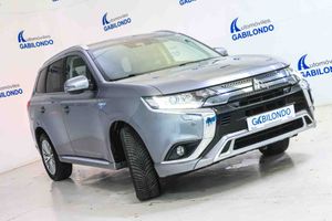 Mitsubishi Outlander 2.4 PHEV Motion Auto 4WD - Foto 12