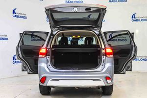 Mitsubishi Outlander 2.4 PHEV Motion Auto 4WD - Foto 24
