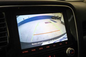 Mitsubishi Outlander 2.4 PHEV Motion Auto 4WD - Foto 55