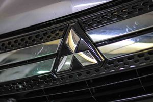 Mitsubishi Outlander 2.4 PHEV Motion Auto 4WD - Foto 10