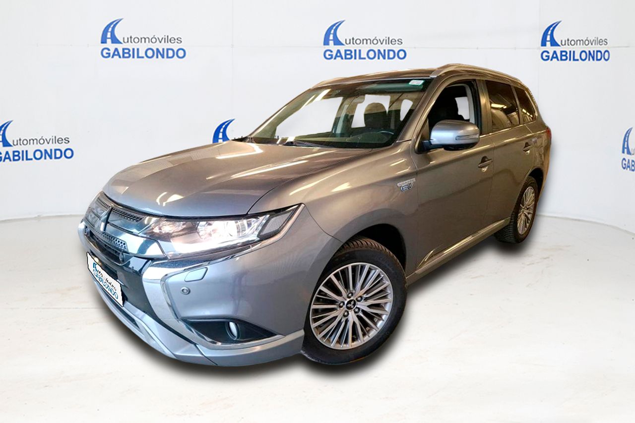 Mitsubishi Outlander 2.4 PHEV Motion Auto 4WD - Foto 1