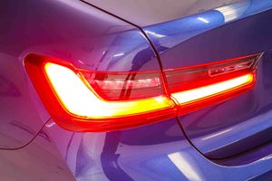 BMW Serie 3 320e - Foto 17