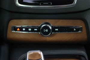 Volvo XC90 2.0 T8 AWD Recharge Inscription Auto - Foto 44