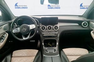 Mercedes GLC Coupé GLC 300 e 4MATIC - Foto 4