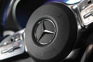 Mercedes GLC Coupé GLC 300 e 4MATIC AMG Line **Techo solar** - Foto 36