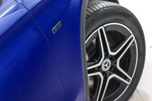 Mercedes GLC Coupé GLC 300 e 4MATIC AMG Line **Techo solar** - Foto 19