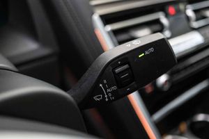 BMW Serie 8 M850i xDrive - Foto 40