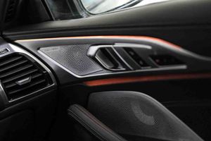 BMW Serie 8 M850i xDrive - Foto 52