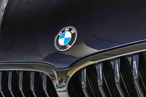 BMW Serie 8 M850i xDrive - Foto 11