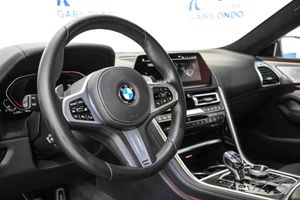 BMW Serie 8 M850i xDrive - Foto 5