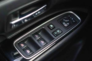 Mitsubishi Outlander 2.4 PHEV Motion Auto 4WD - Foto 33