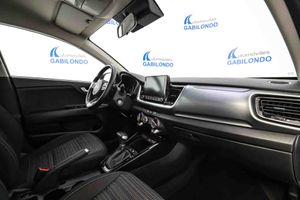 Kia Stonic 1.0 T-GDi 88kW (120CV) MHEV Drive DCT - Foto 47