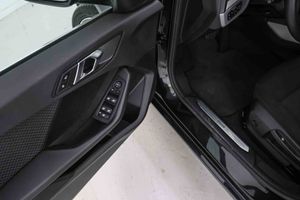 BMW Serie 1 118i Auto. - Foto 27