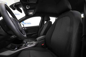 BMW Serie 1 118i Auto. - Foto 26
