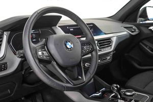 BMW Serie 1 118i Auto. - Foto 5