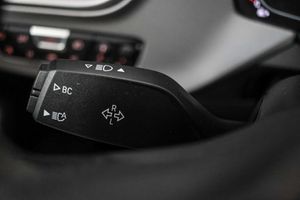 BMW Serie 1 118i Auto. - Foto 35