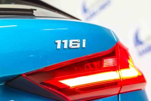 BMW Serie 1 118i **Versión 116i Auto** - Foto 13