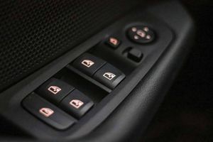 BMW Serie 1 118i **Versión 116i Auto** - Foto 26