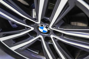 BMW Serie 1 118i **Versión 116i Auto** - Foto 16