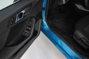 BMW Serie 1 118i **Versión 116i Auto** - Foto 25