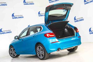 BMW Serie 1 118i **Versión 116i Auto** - Foto 18