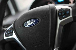 Ford Tourneo Courier 1.0 EcoBoost 100cv Titanium - Foto 36