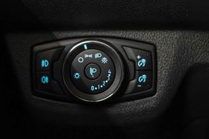 Ford Tourneo Courier 1.0 EcoBoost 100cv Titanium - Foto 34