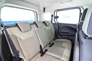 Ford Tourneo Courier 1.0 EcoBoost 100cv Titanium - Foto 22