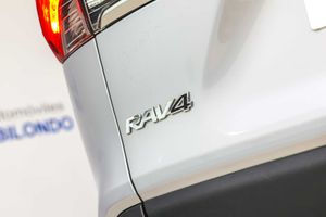 Toyota Rav4 2.5l 220H Business - Foto 13