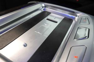 BMW Serie 7 745e - Foto 68