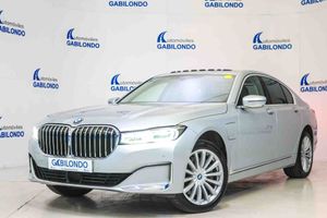 BMW Serie 7 745e - Foto 12