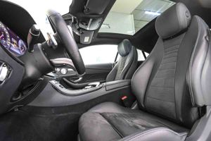 Mercedes Clase E Coupé E 220 d 4MATIC AMG Line **Techo panorámico** - Foto 24