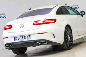 Mercedes Clase E Coupé E 220 d 4MATIC AMG Line **Techo panorámico** - Foto 22