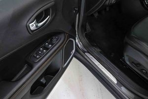 Jeep Compass 1.4 Mair 103kW Limited 4x2 Techo panorámico - Foto 31