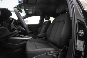 Audi A3 Sedan 35 TFSI 110kW (150CV) S tronic - Foto 26