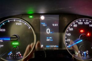 Toyota Rav4 2.5l 220H Advance - Foto 4