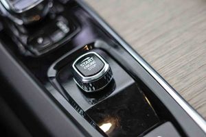 Volvo XC60 2.0 T6 AWD Recharge Inscription Exp Auto - Foto 43