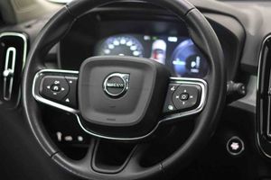 Volvo XC40 1.5 T4 Twin Recharge Inscription Auto - Foto 33