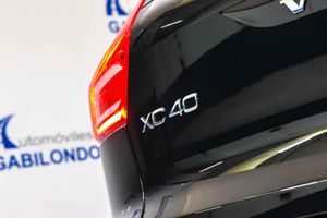 Volvo XC40 1.5 T4 Twin Recharge Inscription Auto - Foto 15