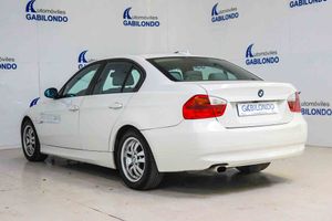 BMW Serie 3 320i (E90) - Foto 7