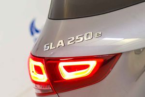 Mercedes GLA GLA 250 e - Foto 15