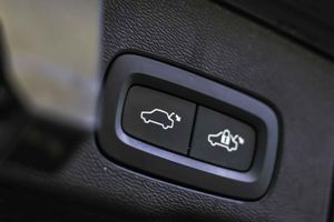 Volvo XC60 2.0 T5 R-Design Auto - Foto 27