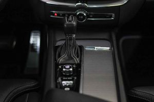 Volvo XC60 2.0 T5 R-Design Auto - Foto 45