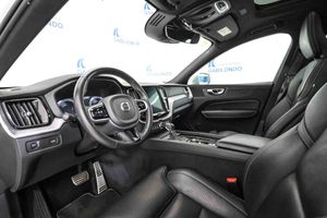 Volvo XC60 2.0 T5 R-Design Auto - Foto 31