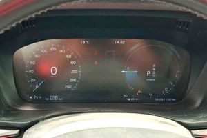 Volvo XC60 2.0 T6 AWD Recharge Inscription Auto - Foto 3