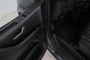 Hyundai Staria 2.2 CRDI Tecno 9S ** 9 Plazas** - Foto 29