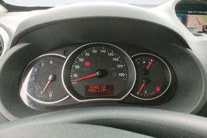 Renault Kangoo Furgón 1.5 Blue dCi Gran Volumen  - Foto 5