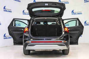 Hyundai Santa Fe 1.6 TGDi HEV Klass Auto 4x2 **7 Plazas** - Foto 21