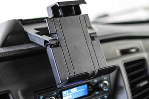 Ford Transit Chasis Cabina 3500 L4 Ecoblue **Plataforma elevadora** - Foto 32