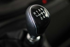 Ford Transit Chasis Cabina 3500 L4 Ecoblue **Plataforma elevadora** - Foto 28